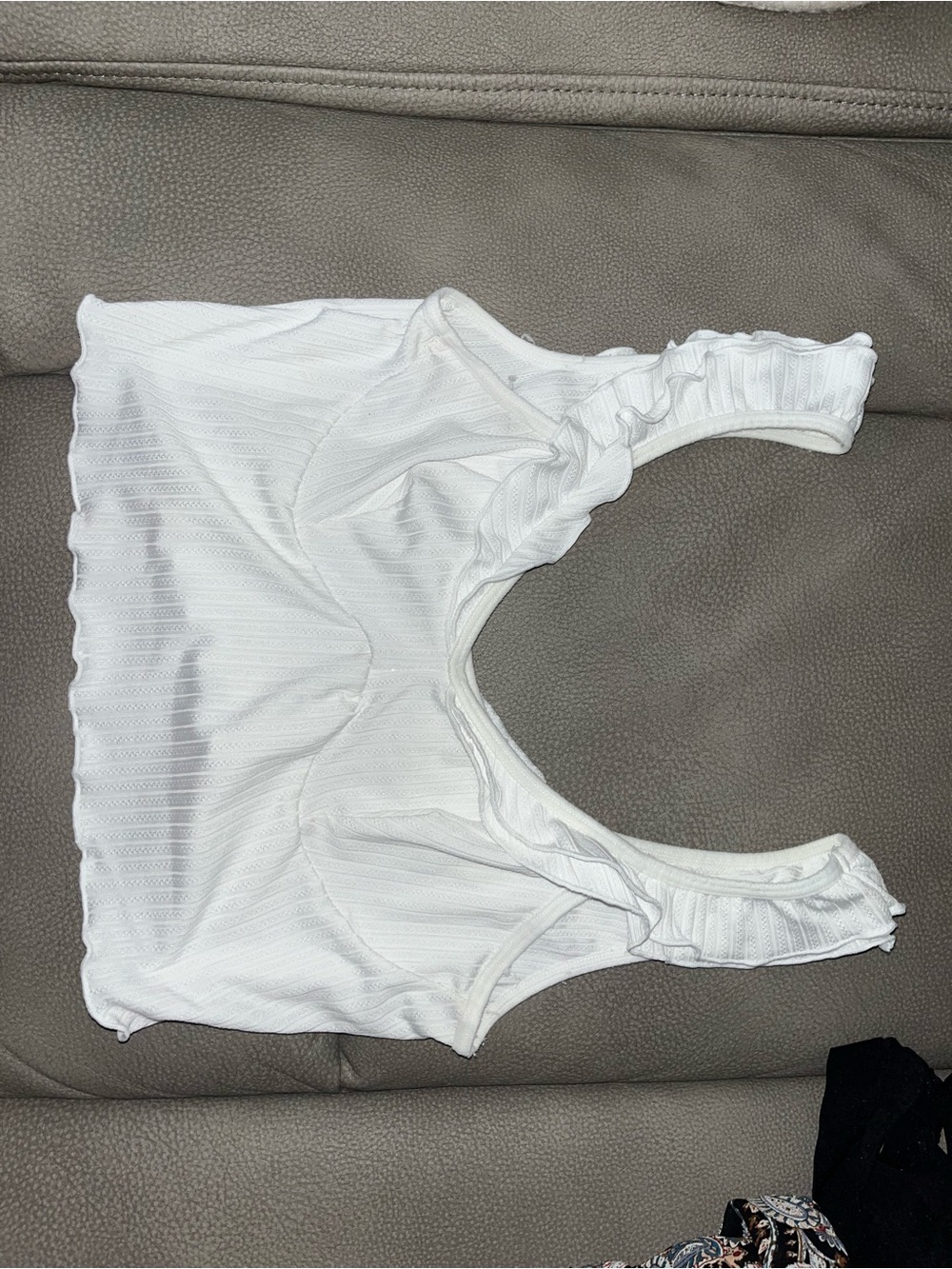 White Ruffled Ribbed Crop Tank Top - Women